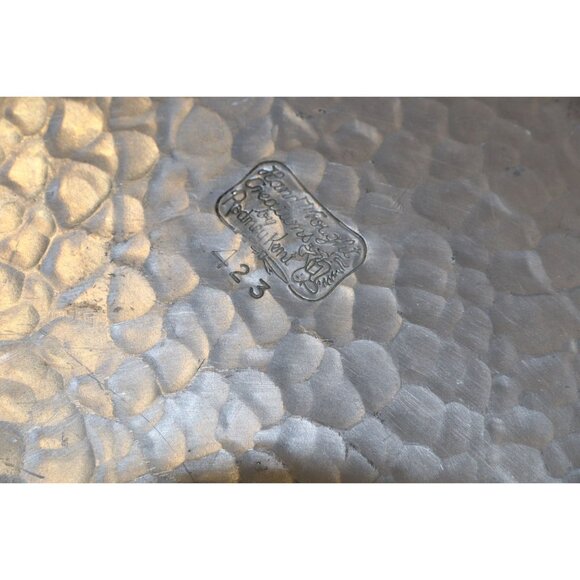 Vtg Hand Wrought Creation By Rodney Kent Aluminum Serving Tray Floral Design - Picture 3 of 3